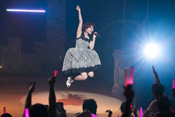 花澤香菜「花澤香菜 live 2014 “25”」東京・NHKホール公演の様子。