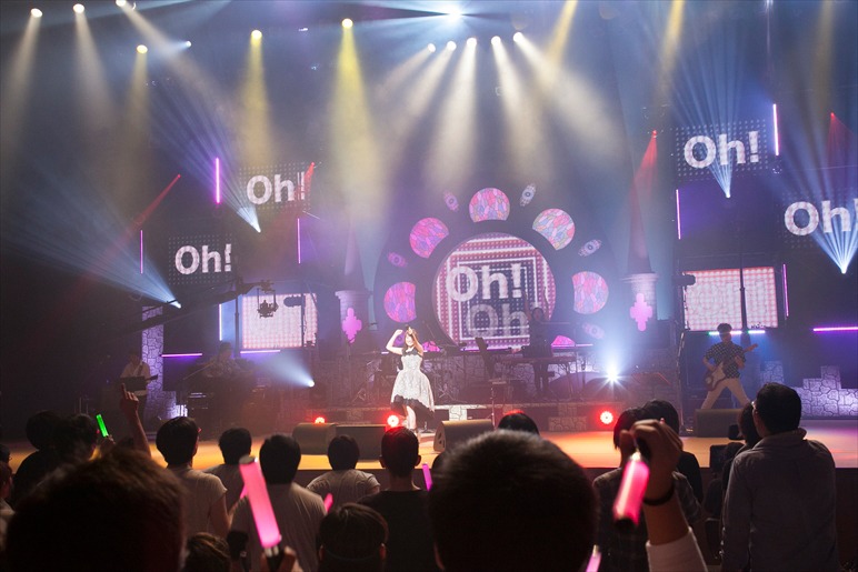 「花澤香菜 live 2014 “25”」東京公演の様子。