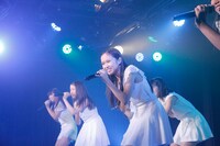 「@JAM NEXT Vol.8～梅雨でもたのしく。アイドルふれあいミーティング～」でパフォーマンスを披露したアイドルネッサンス。