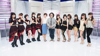 左からJuice=Juice、黒田有彩、池田貴史（レキシ）、フェアリーズ。