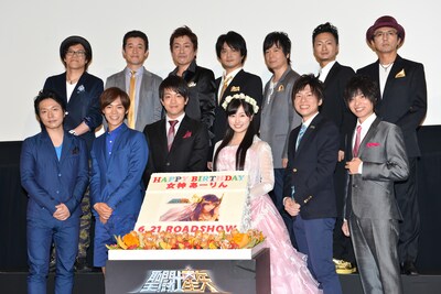 「『聖闘士星矢 LEGEND of SANCTUARY』世界最速、小宇宙（コスモ）上映会」の様子。