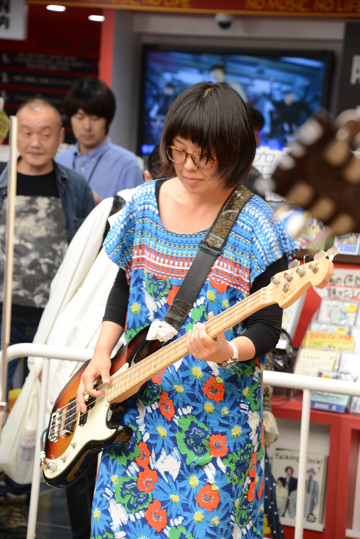 MIYA（B / 385）