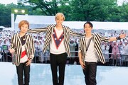 w-inds.の活動の原点、代々木公園で大雨の凱旋ライブ