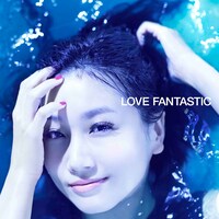 大塚愛「LOVE FANTASTIC」Blu-ray盤ジャケット