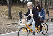 「ヒチョル（SUPER JUNIOR）＆キー（SHINee）の私たち結婚しました」のワンシーン。(C)＠MUNHWA BROADCASTING CORP./S.M.CULTURE&CONTENTS Co.,Ltd./S.M.ENTERTAINMENT Co.,Ltd.