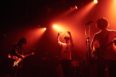 ART-SCHOOL「ART-SCHOOL NEW ALBUM『YOU』Release tour 2014」LIQUIDROOM ebisu公演の様子。（撮影：中野敬久）