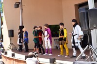 超特急「『Believe×Believe』リリース記念 8大都市フリーライブツアー 舞い降りた孤高の戦士達～ビリっと痺れちゃいまSHOW～」東京・東京ドームシティ ラクーアガーデンステージ公演の様子。