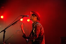 「Broccasion Live TOKYO」よりLOW IQ 01 & THE RHYTHM MAKERSのパフォーマンスの様子。（Photo By 又来純）