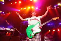 神聖かまってちゃん