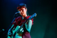 「吉澤嘉代子デビューAL『変身少女』リリースパーティー ～嘉代子、メタモルフォーゼ！～」の様子。