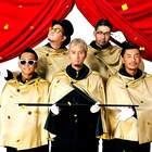 リップ、14回目のXmasは“ON THE BEACH”