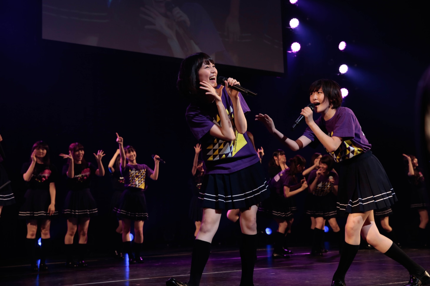 乃木坂46「16人のプリンシパル trois」ミニライブの様子。 (c)乃木坂46LLC
