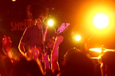 Kidori Kidoriのライブの様子。（撮影：スズキコウヘイ）