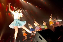 「PASSPO☆結成5周年 カウントUPツアー 前編」の様子。