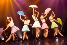 左から玉井杏奈、増井みお、根岸愛、奥仲麻琴、槙田紗子。