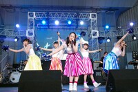 東京女子流「4th JAPAN TOUR 2014」東京・日比谷野外大音楽堂公演の様子。