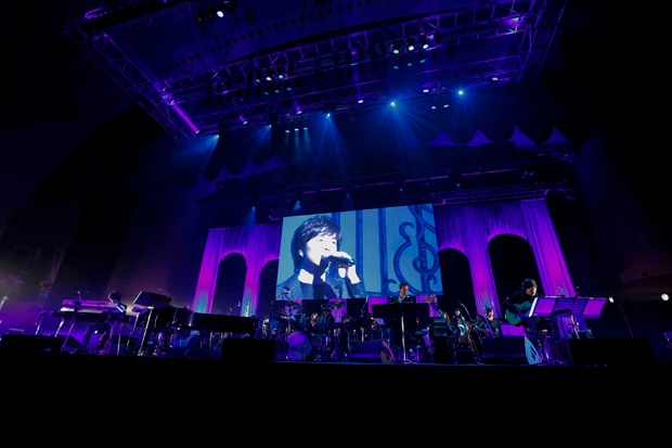 6月16日に神奈川・パシフィコ横浜で行われたイベント「パク・ヨンハ日本デビュー10周年記念～Song For You」の様子。