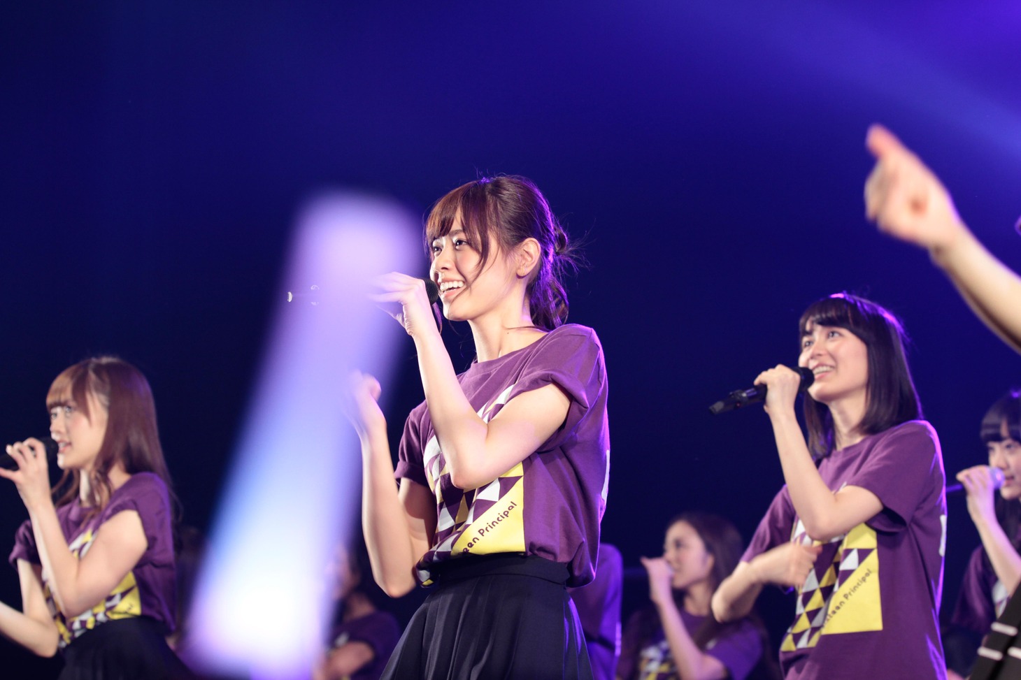 乃木坂46「16人のプリンシパル trois」ミニライブの様子。 (c)乃木坂46LLC