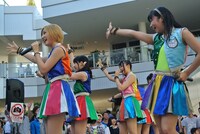 Cheeky Parade「Together」リリースイベントの様子。