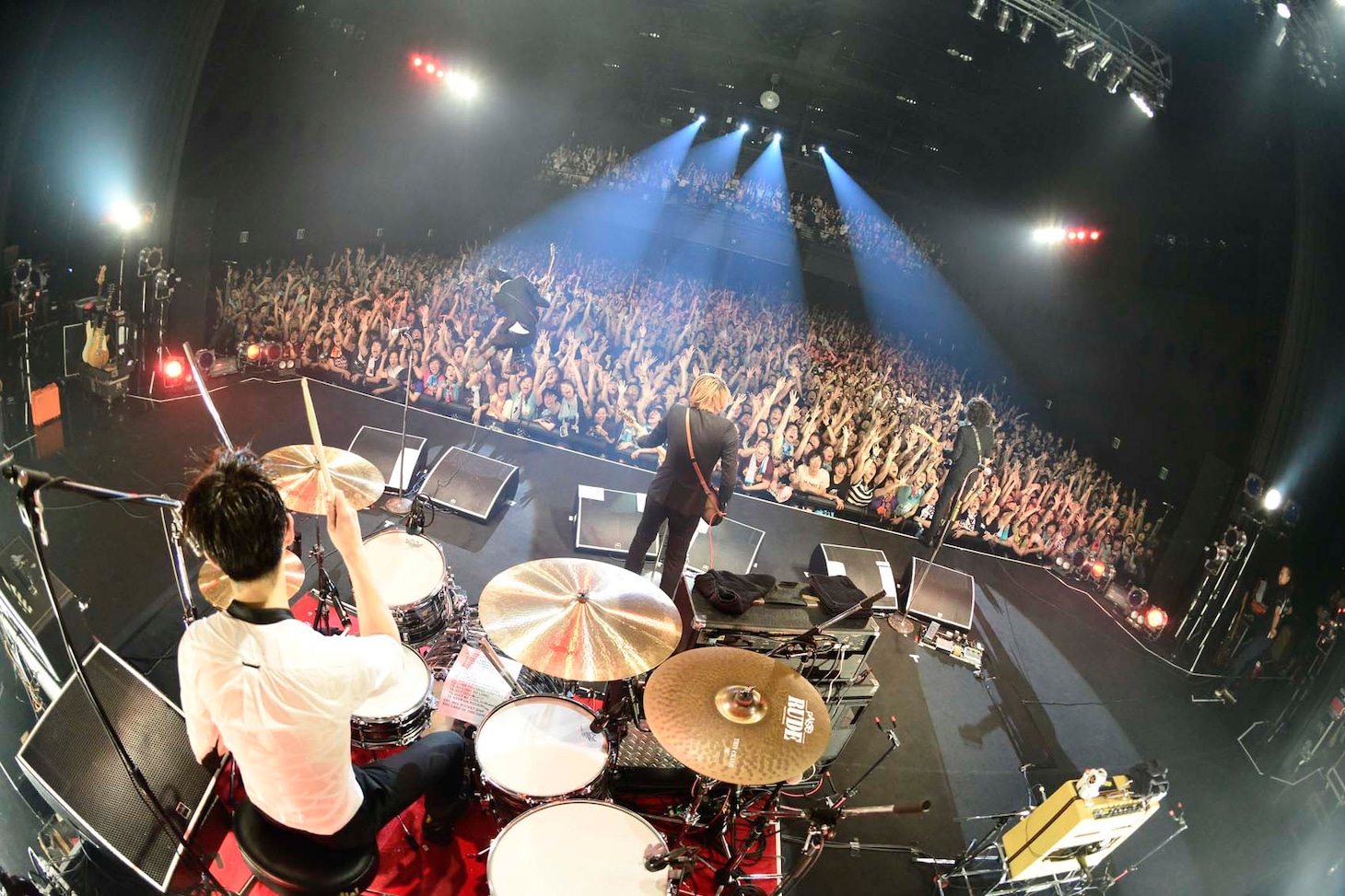 THE BAWDIES「～The 10th Anniversary～ Like a Rockin' Rollin' Stone Tour」の様子。（撮影：橋本塁 -SOUND SHOOTER-）
