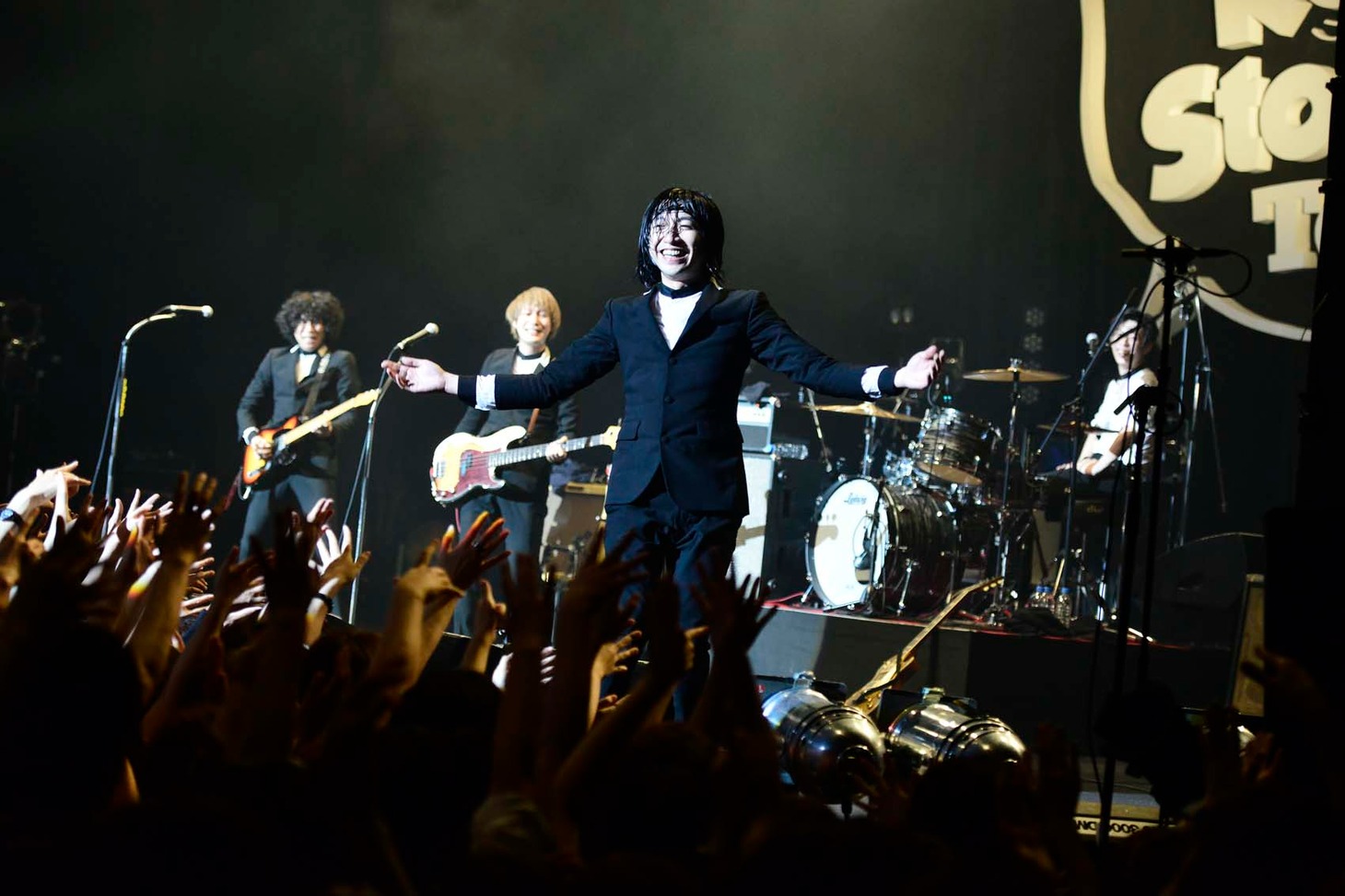 THE BAWDIES「～The 10th Anniversary～ Like a Rockin' Rollin' Stone Tour」の様子。（撮影：橋本塁 -SOUND SHOOTER-）