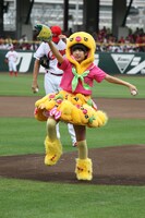 左腕で見事な投球を見せた廣田あいか投手。