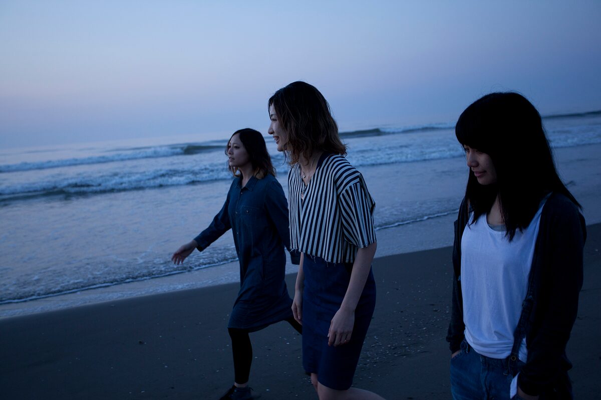 Tricot バンアパ対バン決定 太陽ドーン な新ロゴも 音楽ナタリー