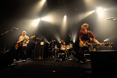 東京・TSUTAYA O-EASTでのeastern youthのライブの模様。