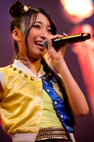 溝呂木世蘭（Cheeky Parade）