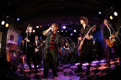 6人編成になったRevolution Q。