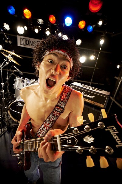 野村周平が演じる日々沼拓郎。 (c)榎屋克優 / 集英社 (c)2014「日々ロック」製作委員会