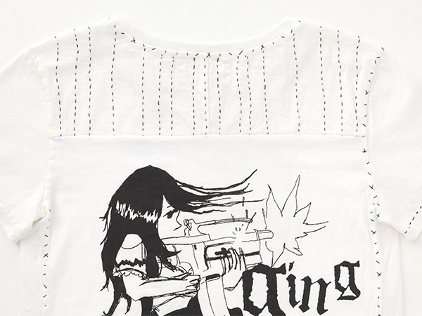 銀杏BOYZ & keisuke kanda「両A面の手縫いTシャツ」バックのディティール。