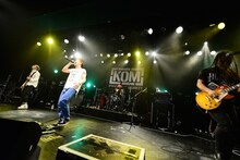 KNOCK OUT MONKEY「TOUR 2014 "INPUT ∝ OUTPUT" -Final-」の様子。（撮影：橋本塁［SOUND SHOOTER］）