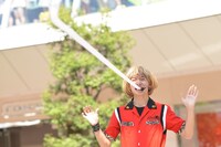 ゴムパッチンを受ける瞬間のRYUJI。