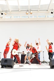 DISH//ツアー最終日、武道館成功祈願でゴムパッチンの儀式