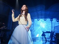 「新堂本兄弟」出演時のMay J.。