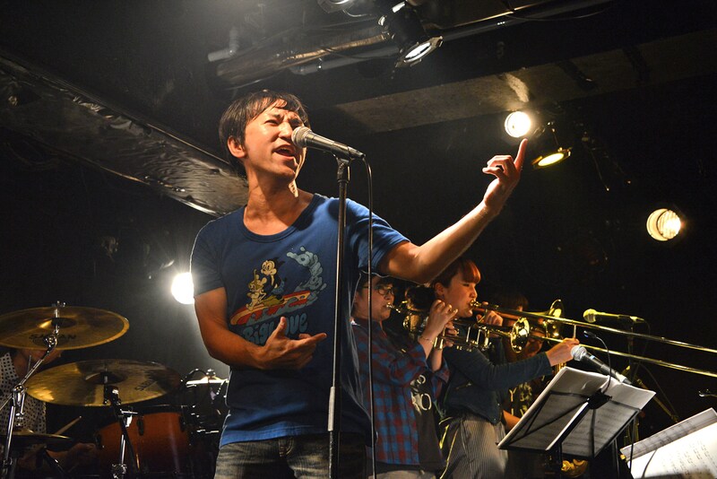 「柴山一幸 4thアルバム『君とオンガク』発売記念ライブ」の様子。