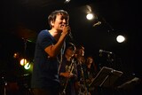「柴山一幸 4thアルバム『君とオンガク』発売記念ライブ」の様子。