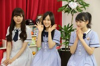 左から大和里菜、星野みなみ、井上小百合。