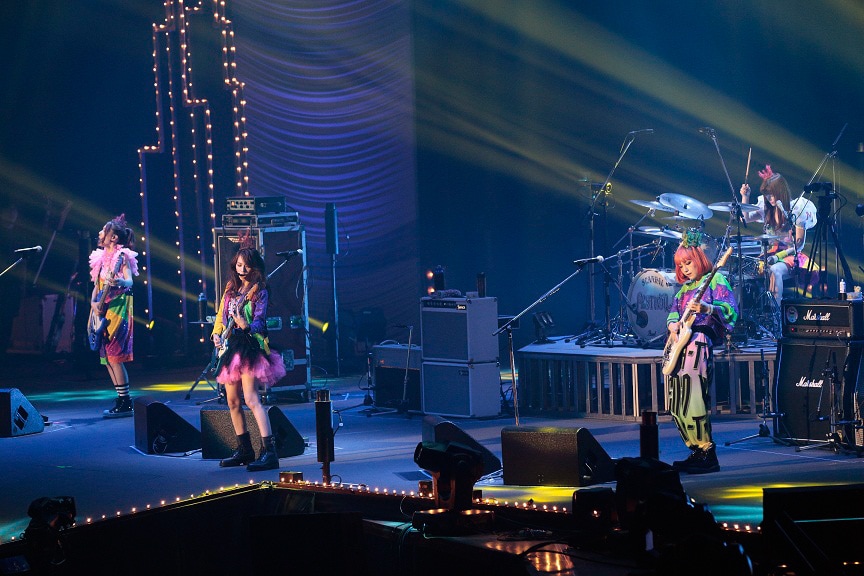 scandal 横浜アリーナ ライブレポート】SCANDAL、横浜アリーナ2DAYSで「1日1日ちゃんと