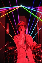 マオ（Vo）（撮影：今元秀明）