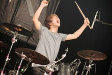 八木優樹（Dr, Cho）（Photo by Sotaro Goto）