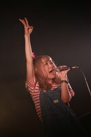 きさ（Vo, G / HAPPY BIRTHDAY）（撮影：舟津龍清）