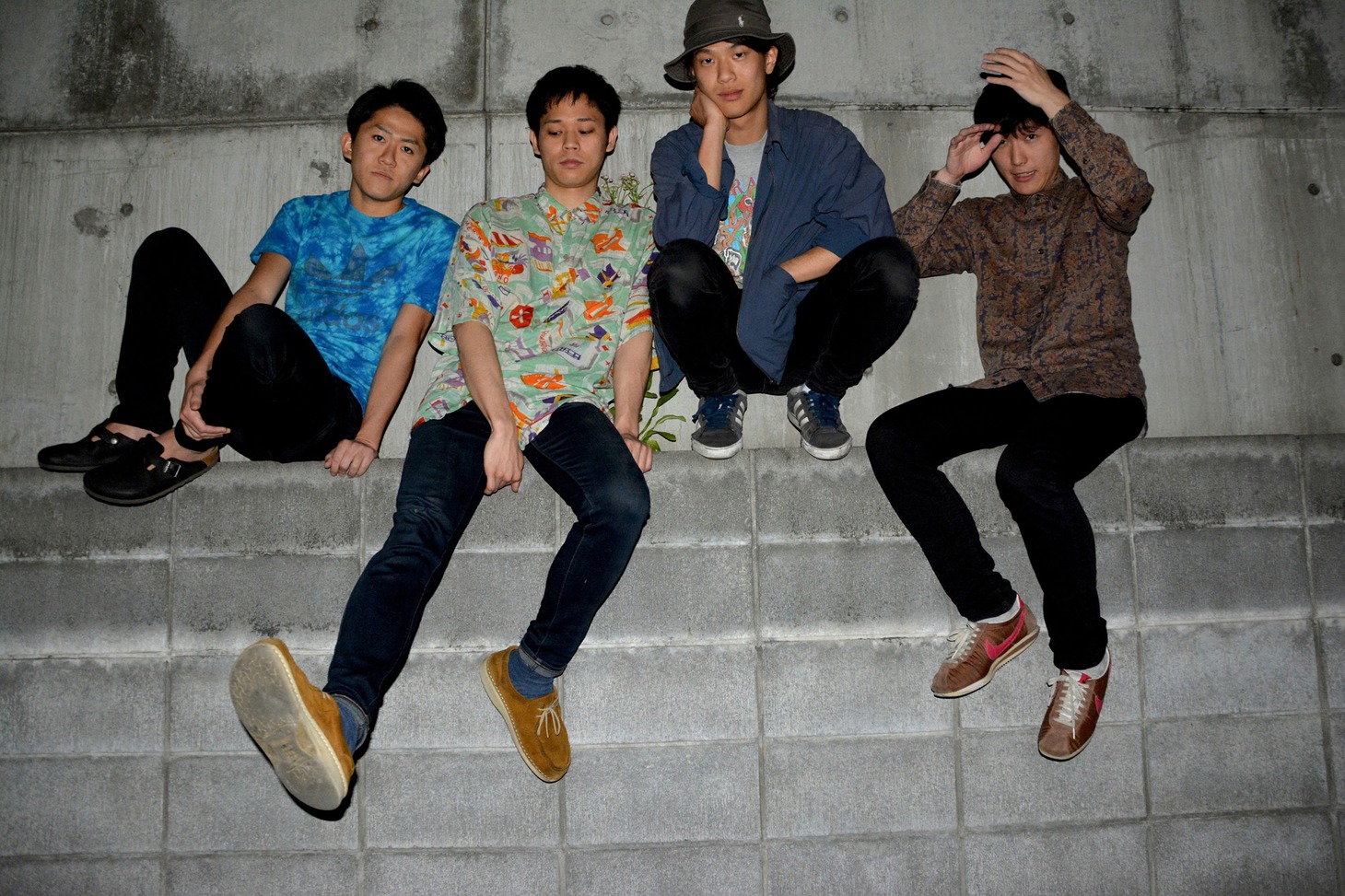 Yogee New Waves