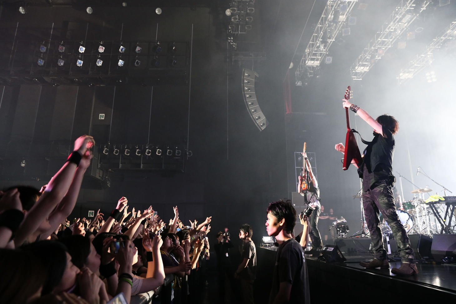 BOOM BOOM SATELLITES（Photo by Charlie.Aki）
