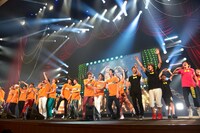 「EBiDAN THE LIVE ～ 飛び出すEBi本 2014 Summer Party ～」全出演者のコラボステージ。