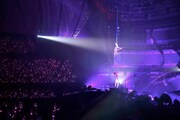 「ayumi hamasaki PREMIUM SHOWCASE ～Feel the love～」国立代々木競技場第一体育館公演の様子。