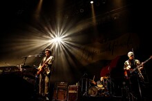 「フジフレンドパーク2014」Zepp Namba公演のフジファブリック。 （撮影：渡邉一生）