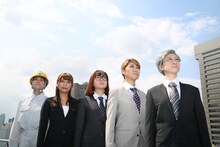 あやまんJAPAN株式会社の創立メンバー。