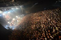 「7つの秘宝を探す冒険（アドベンチャー） 2014」東京・Zepp DiverCity TOKYO公演の様子。（Photo by Sachie Hamaya）